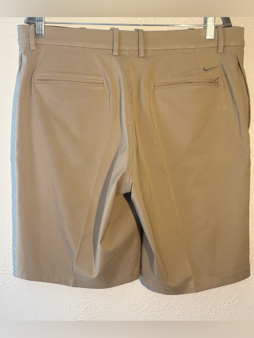 Nike Navy Beige Standard Fit Dri-Fit Golf Shorts Men’s Size 36 - Picture 2 of 4